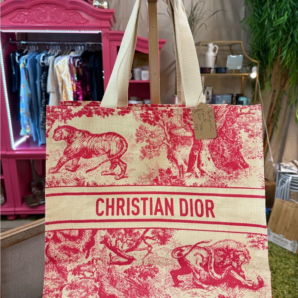 Dior Red and Cream Tote Bag GWP - Picture 1 of 1